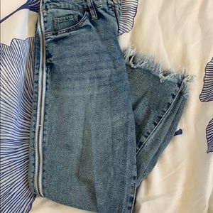 Women’s high rise ankle jeans